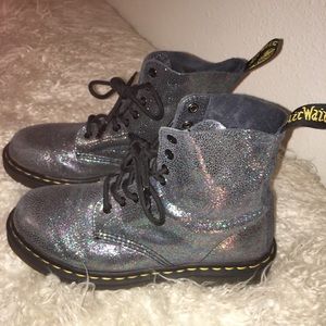 Rare Limited edition Dr.Martens US 8